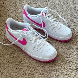 Nike Air Force 1 GS in White and Fuchsia